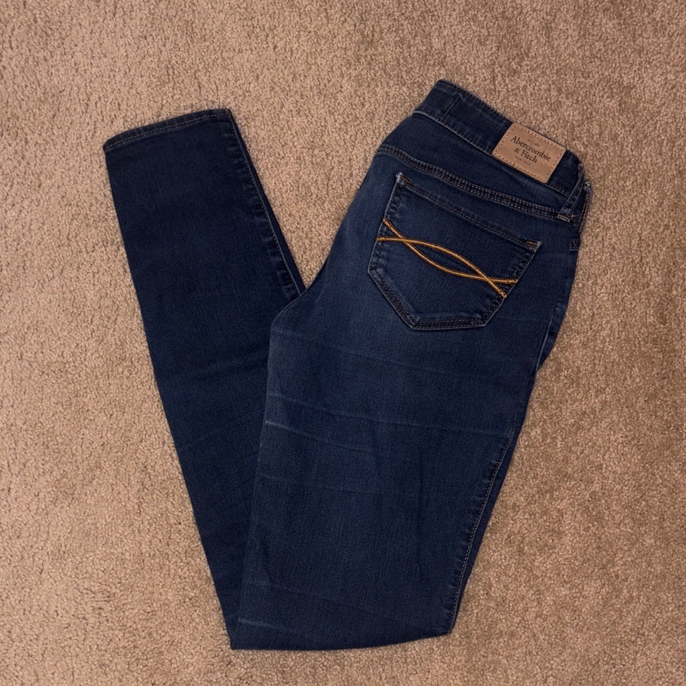 Abercrombie & Fitch Dark Blue Skinny Jeans